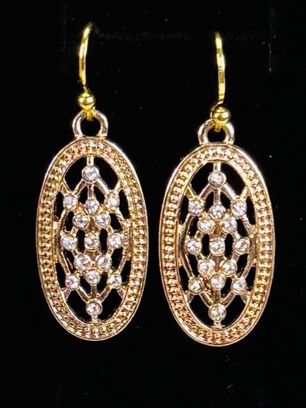 Vintage goldtone, clear bling dressy pierced earrings 